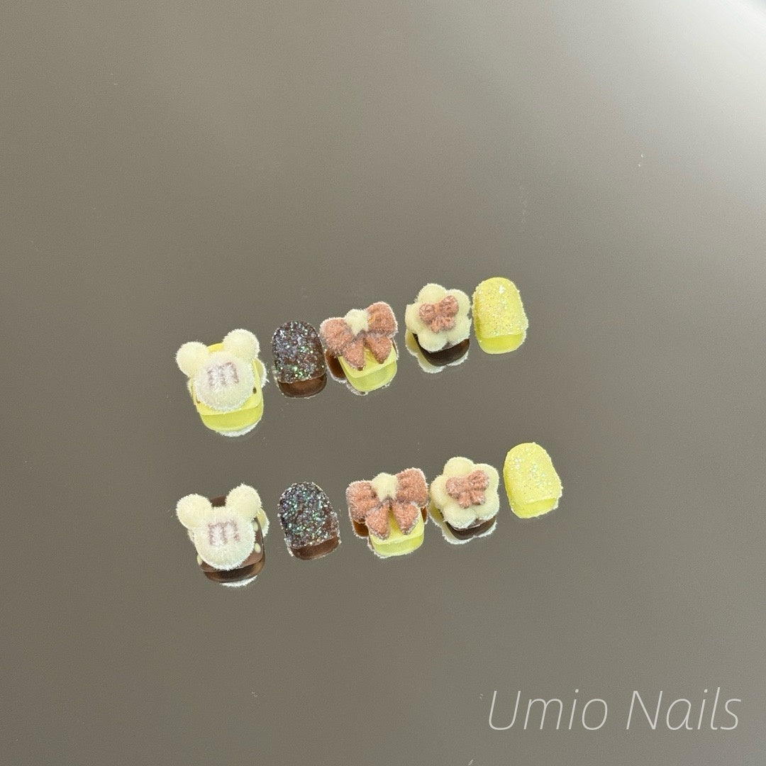 M&M's - Baby Nail